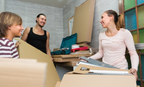 Local man with van removal service for Earlscourt home moves