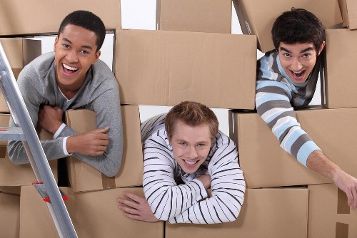 Small flat moving load estimate in Earlscourt
