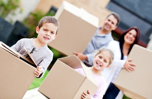 Truck hire helpful for narrow roads and property access in Earlscourt